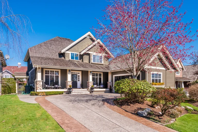 Nitro Roofing House in Spring